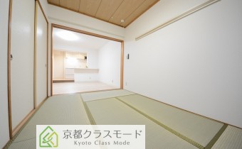仕切りを開放すれば広々した空間に♪