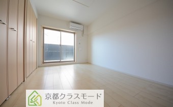 洋室7帖・別アングル