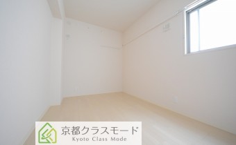 Room6