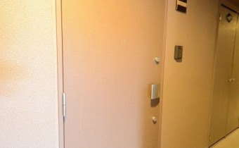 玄関ドア