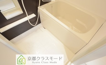 追い焚き機能・浴室乾燥機付き！