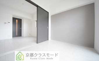 お部屋を分けて使うのも、仕切りを開放して使うのもいいですね♪