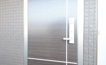 玄関ドア