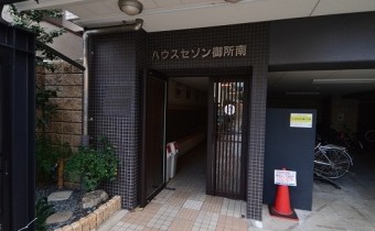 マンション　エントランス