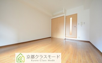 広々9帖の使いやすい間取りです♪