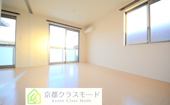 ※室内写真は同建物内の別タイプのお部屋になります