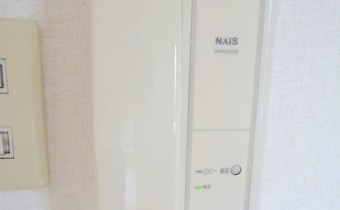 インターホン