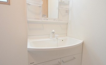 シャンプードレッサー完備