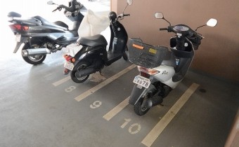 バイク置場