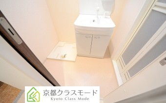 脱衣洗面室