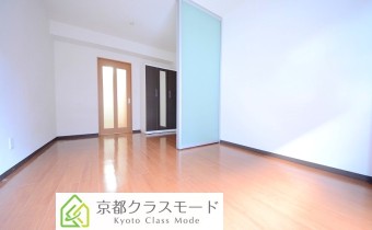Room5