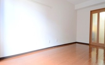 Room5