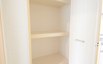 廊下収納