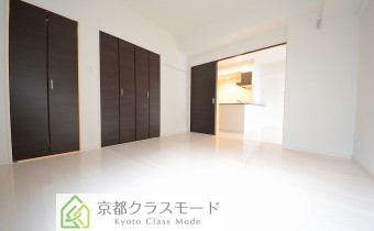 洋室8.1帖