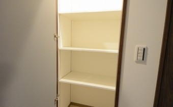 廊下収納