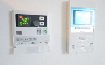 給湯器操作パネル＆モニター付きインターホン
