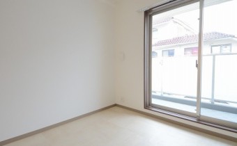 Room4