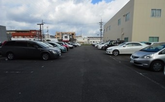 敷地内駐車場