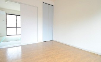 洋室6帖・別アングル