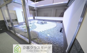 マンション：中庭