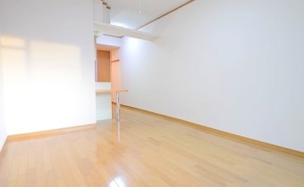 洋室7.5帖・別アングル