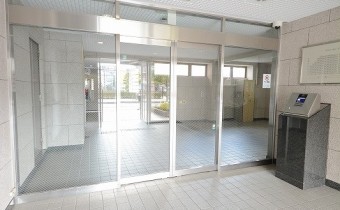 オートロックドア