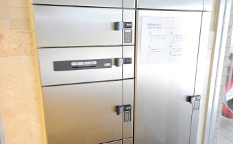 宅配ボックス