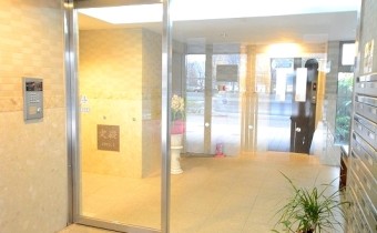 オートロックドア