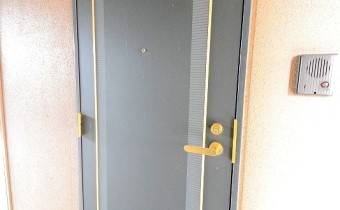 玄関ドア
