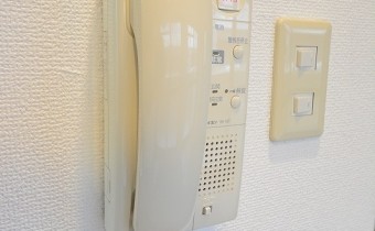 インターホン