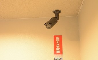 防犯カメラ