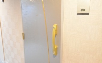 玄関ドア