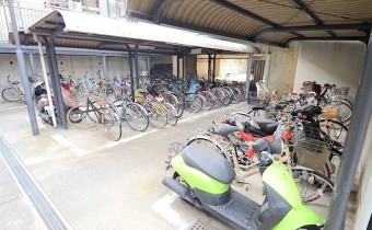 駐輪場