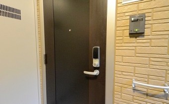 玄関ドア
