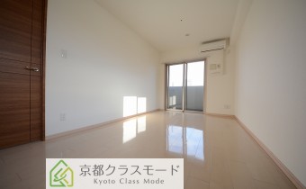 Room8