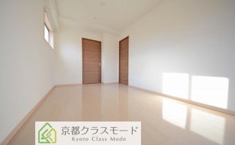 Room8