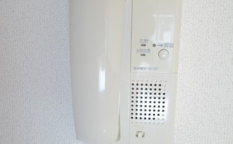 インターホン