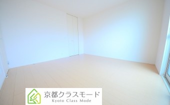 洋室8帖・別アングル