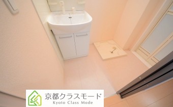 脱衣スペース※同ハイツ別タイプの写真です