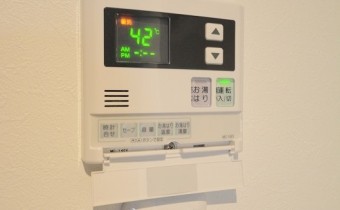 給湯器操作パネル