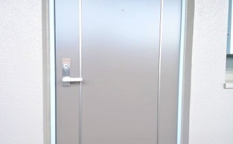 玄関ドア