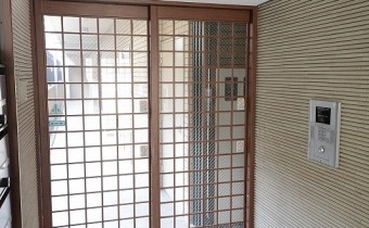 マンション　玄関