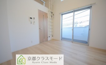 「ロフト付き」の個性的なお部屋です♪