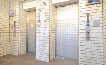 エレベーター2基有