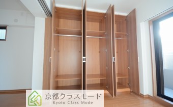 収納力のあるクローゼット♪
