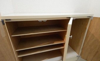 シューズボックス