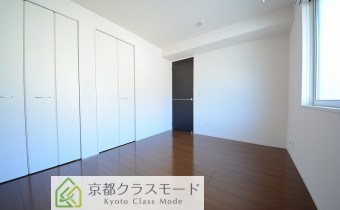 Room6