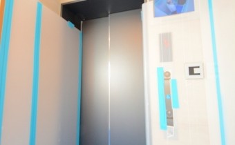 エレベーター　鍵をかざしたお部屋しか行きません♪