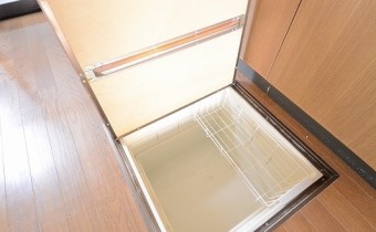 床下収納