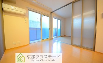 ※室内写真は同建物内・別タイプのお部屋になります。